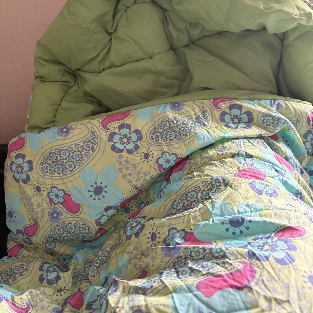 REI sleeping bag, mummy style, single size, zipper and velcro closure